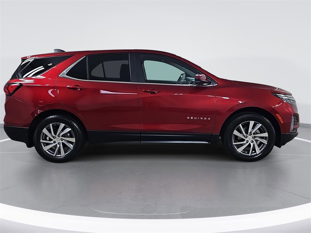 Certified 2023 Chevrolet Equinox LT image 2
