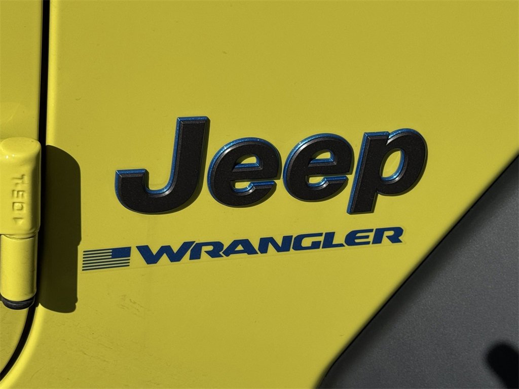 Certified 2023 Jeep Wrangler Unlimited Rubicon 4xe image 4