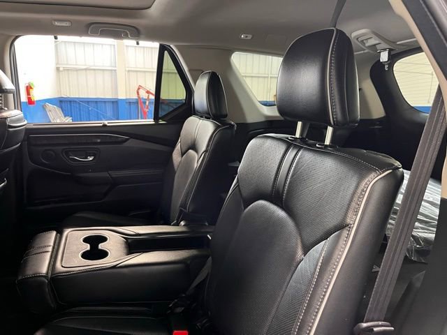 Used 2024 Honda Pilot Elite image 18