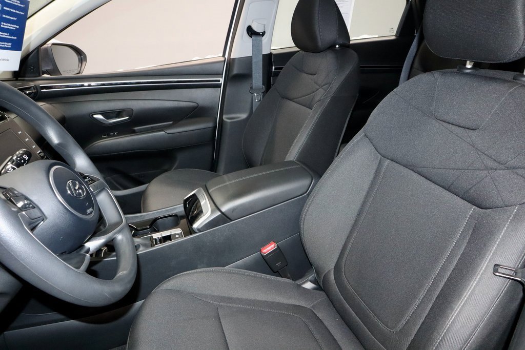 Certified 2024 Hyundai Tucson SE image 25