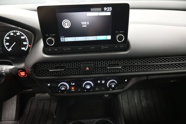 Certified 2025 Honda HR-V Sport image 4