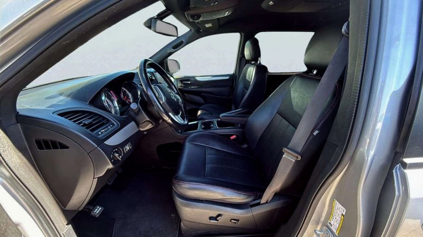 Used 2018 Dodge Grand Caravan GT image 14