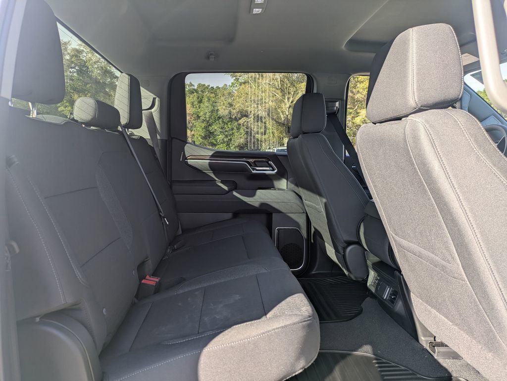 New 2025 Chevrolet Silverado 1500 LT AWD/4WD image 31
