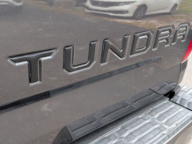 Used 2018 Toyota Tundra Platinum image 13