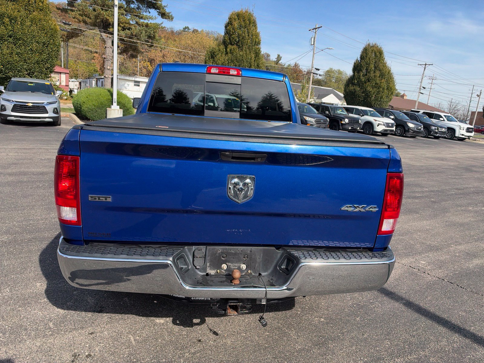 Used 2016 RAM 1500 Classic SLT AWD/4WD image 4
