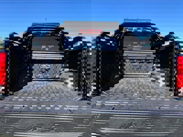 New 2025 Chevrolet Colorado Z71 w/ Midnight Edition image 16