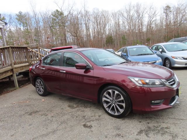 Used 2015 Honda Accord Sport image 5
