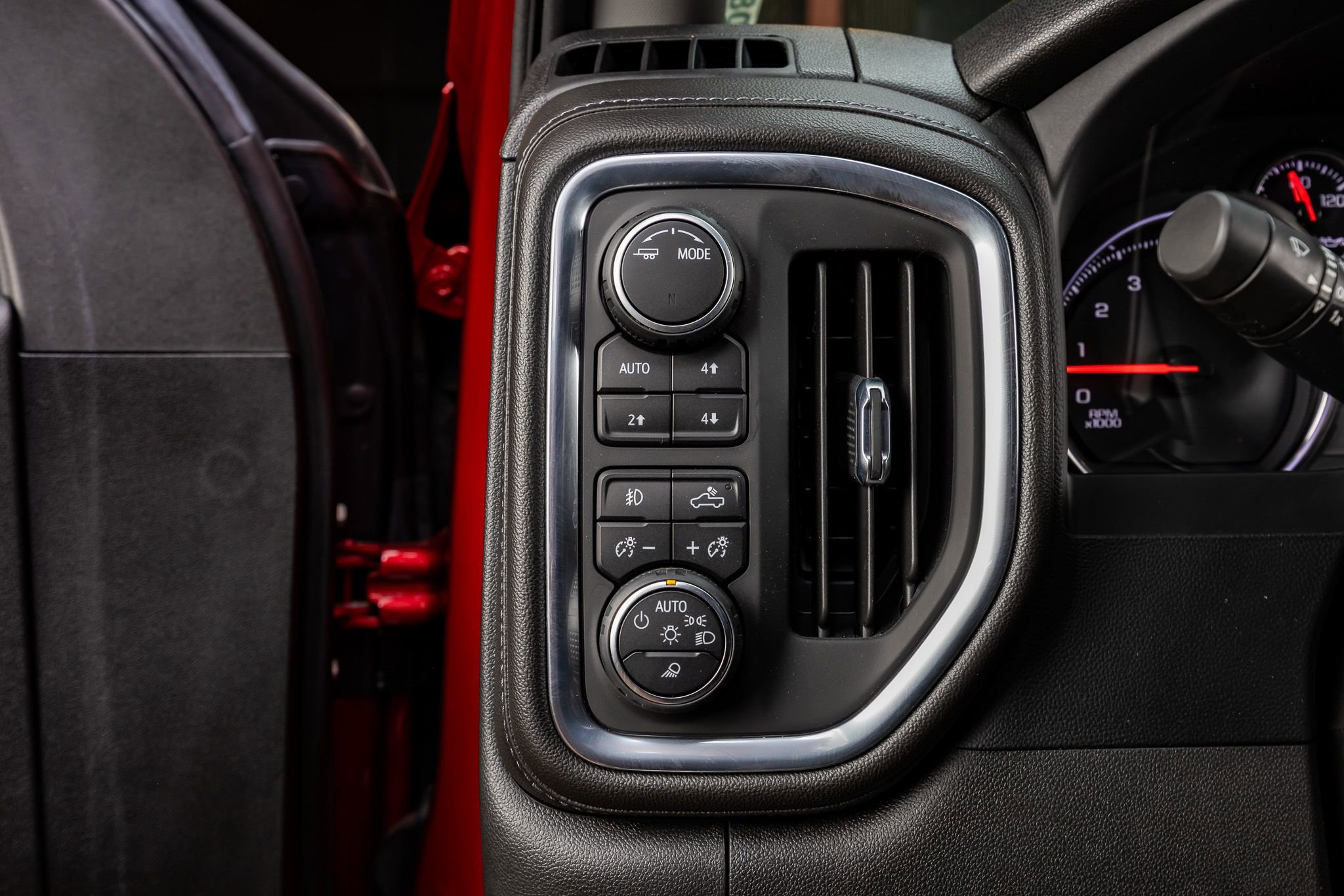 Used 2022 Chevrolet Silverado 1500 LT Trail Boss w/ Safety Package image 22