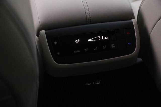 Certified 2025 Nissan Pathfinder SL AWD/4WD image 29