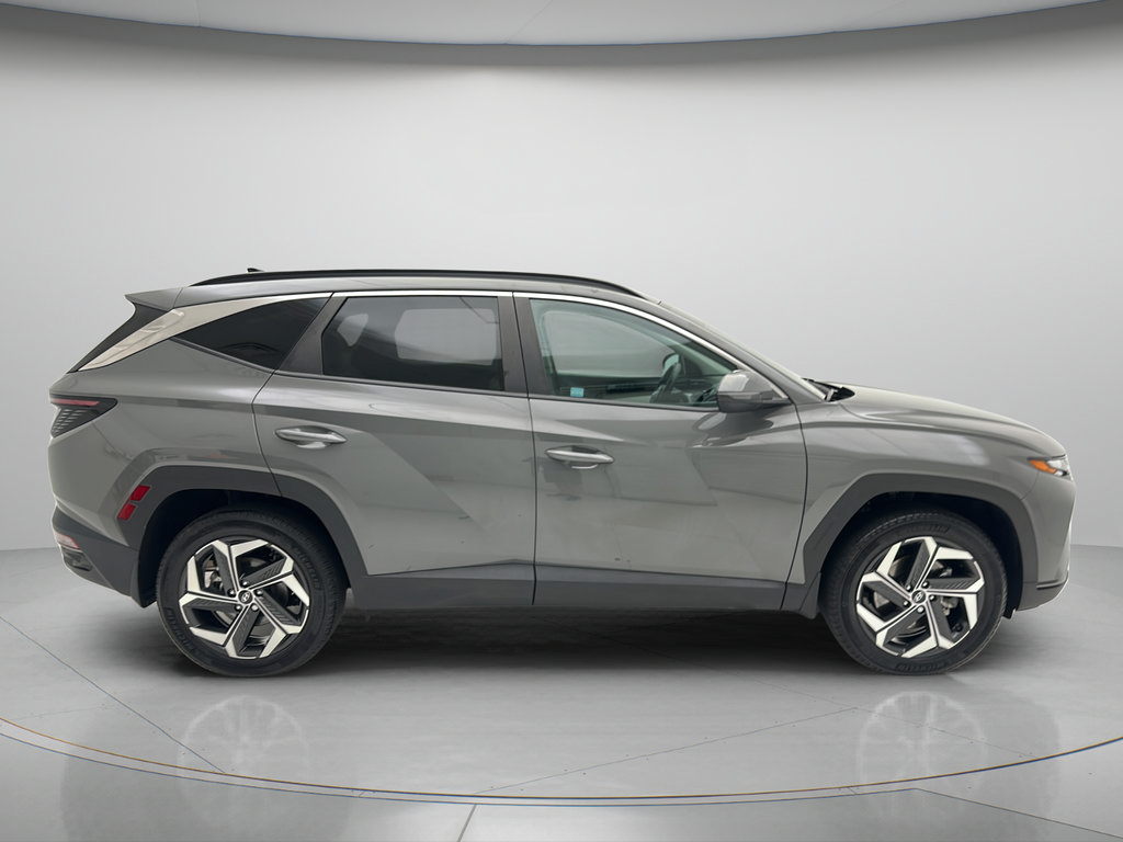 Used 2024 Hyundai Tucson SEL w/ Convenience Package AWD/4WD image 2