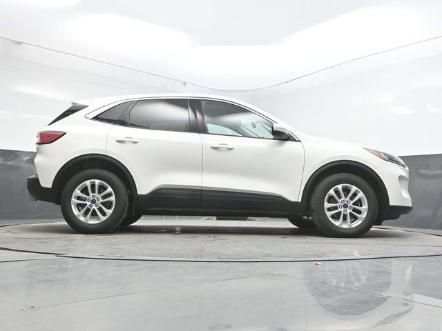 Used 2021 Ford Escape SE w/ Cold Weather Package AWD/4WD image 39
