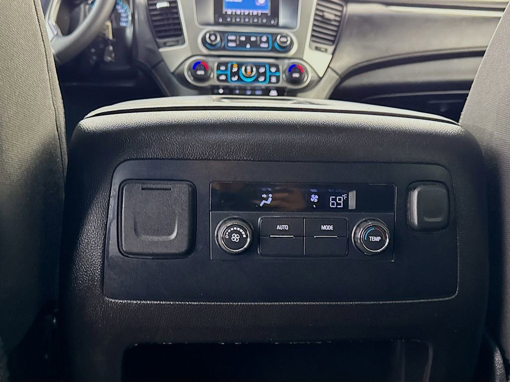 Used 2015 Chevrolet Tahoe LS image 29