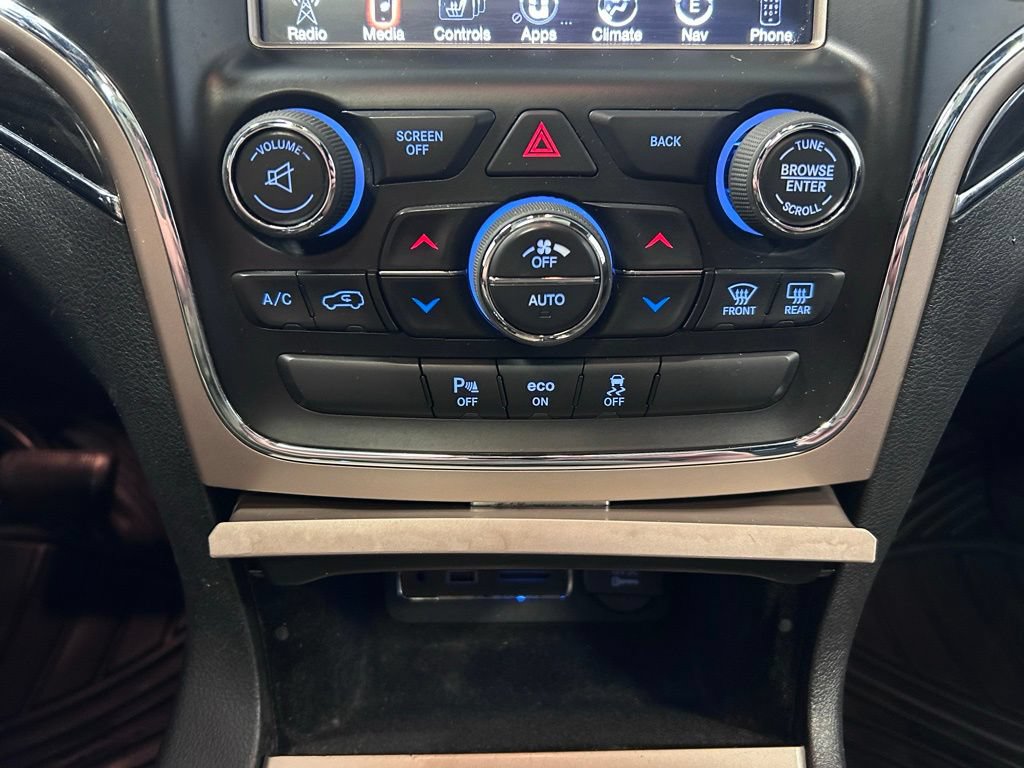 Used 2015 Jeep Grand Cherokee Overland AWD/4WD image 17