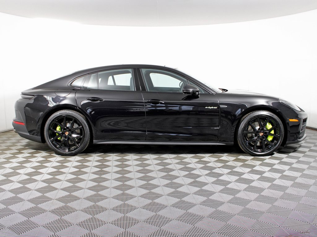 New 2026 Porsche Panamera 4 image 8