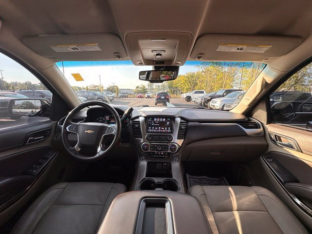 Used 2017 Chevrolet Tahoe LT RWD image 2