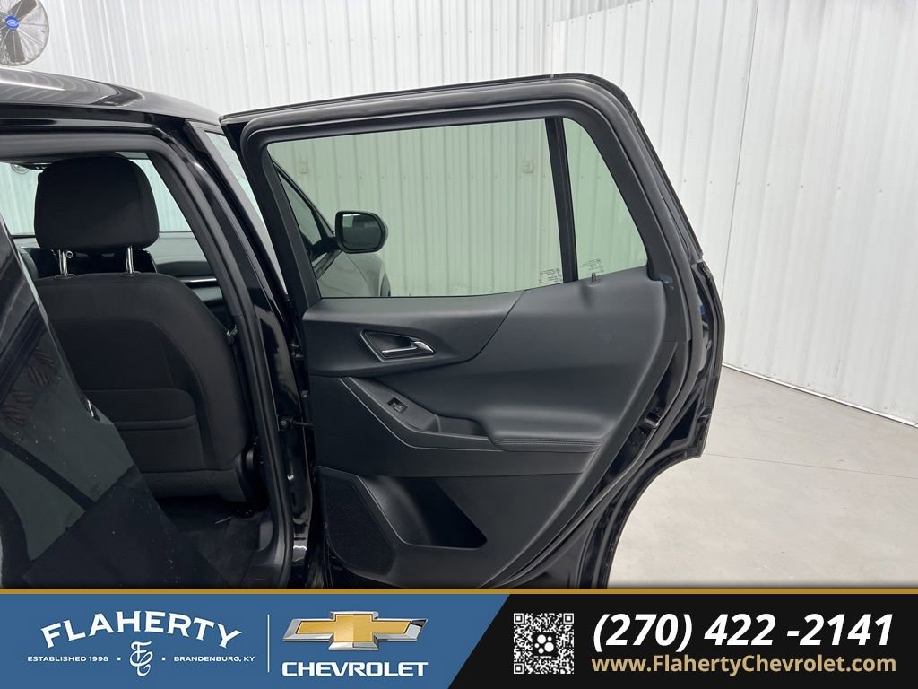 Used 2025 Chevrolet Equinox LT image 12