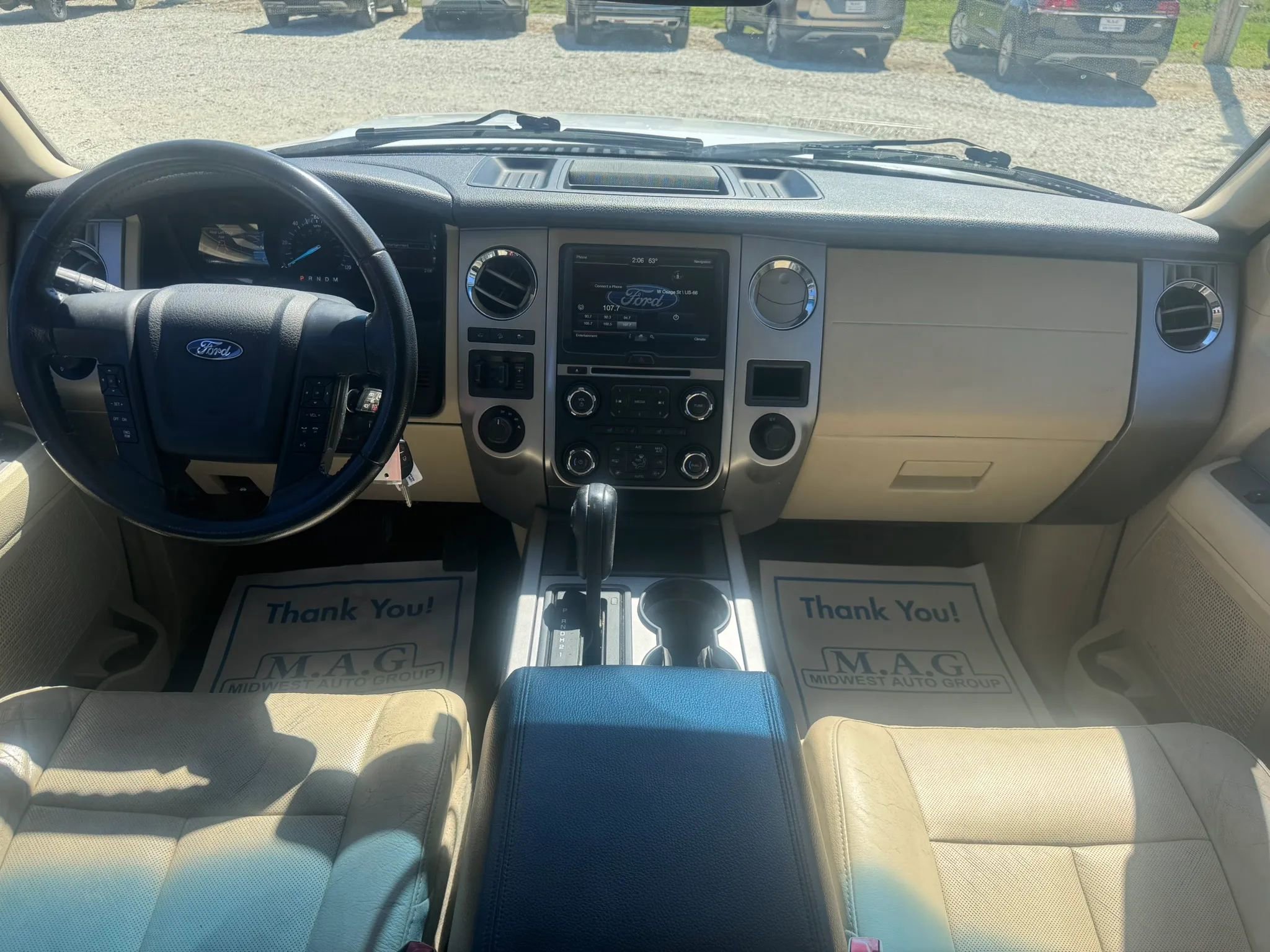 Used 2015 Ford Expedition EL XLT w/ Equipment Group 202A image 27
