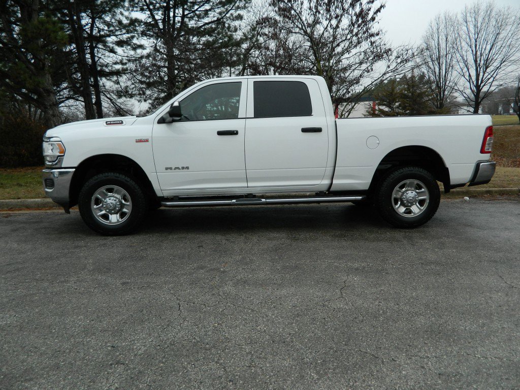 Used 2022 RAM 2500 Tradesman w/ Chrome Appearance Group image 4