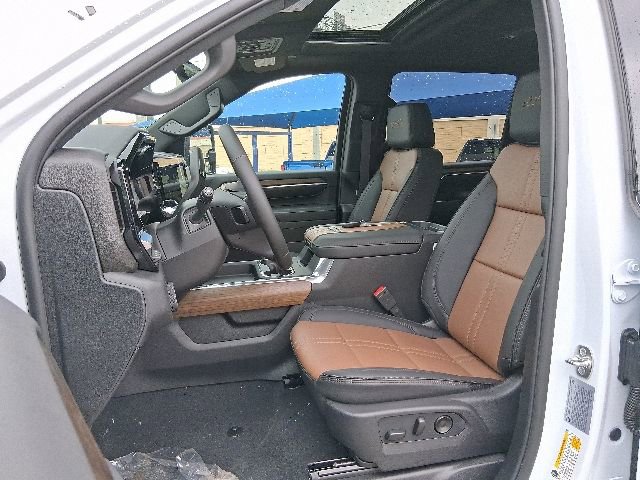 New 2026 Chevrolet Silverado 2500 High Country w/ High Country Premium Package AWD/4WD image 18