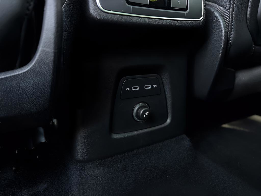 Used 2023 Audi Q4 e-tron Premium Plus image 31