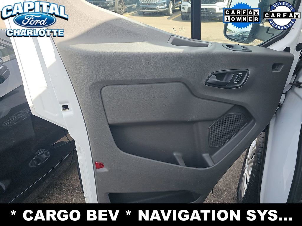 Used 2022 Ford E-Transit Medium Roof RWD image 15