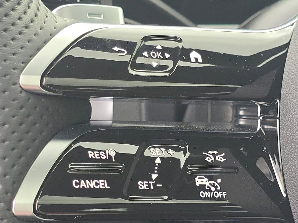 Certified 2026 Mercedes-Benz GLC 350e 4MATIC image 36