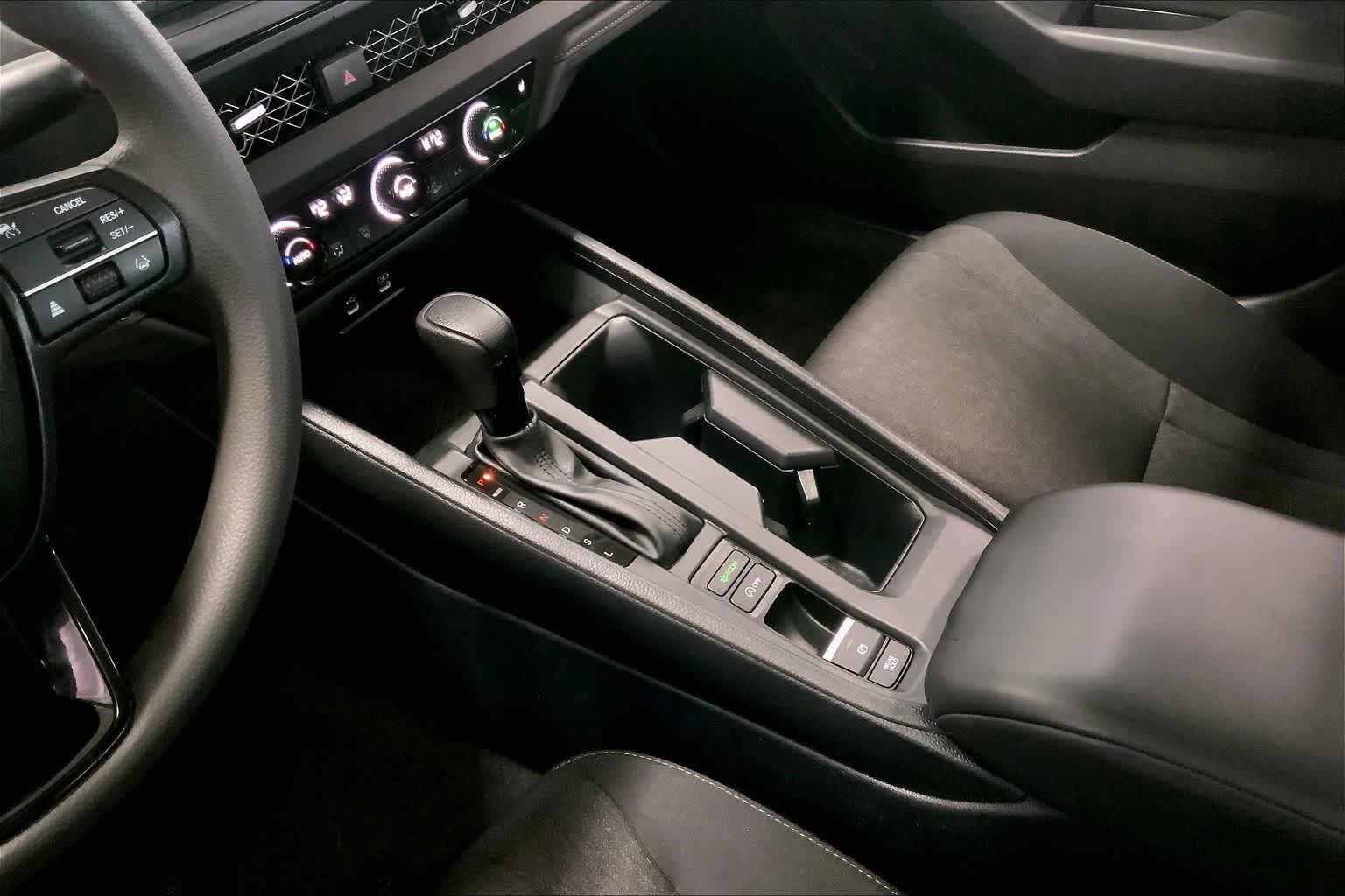 Used 2024 Honda Accord EX image 13