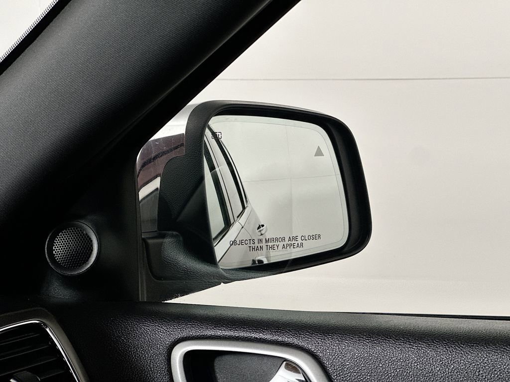 Certified 2021 Jeep Grand Cherokee Limited w/ Luxury Group II image 26