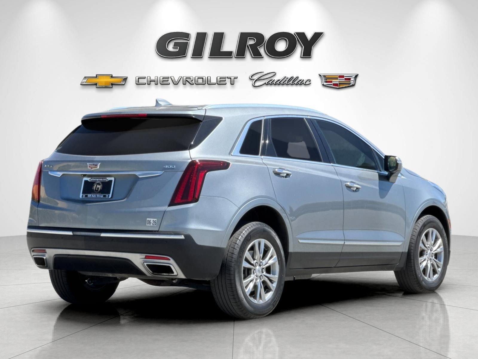 Certified 2023 Cadillac XT5 Premium Luxury FWD image 3