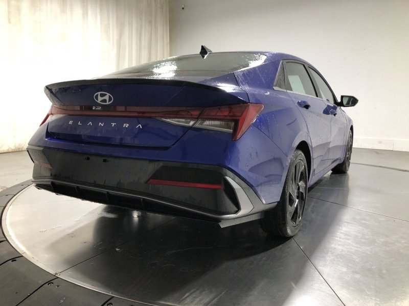 New 2026 Hyundai Elantra SEL Sport w/ Cargo Package image 7