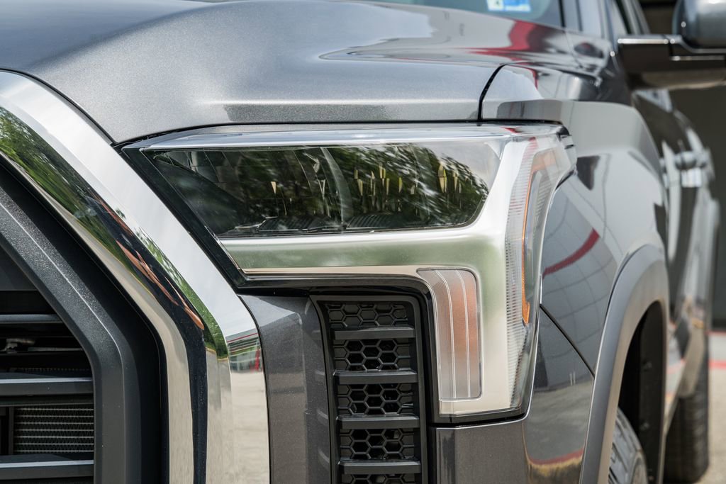 New 2026 Toyota Tundra SR5 image 13