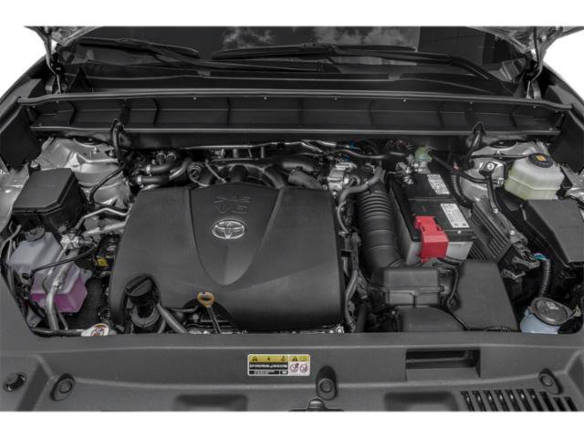 Used 2022 Toyota Highlander LE AWD/4WD image 12