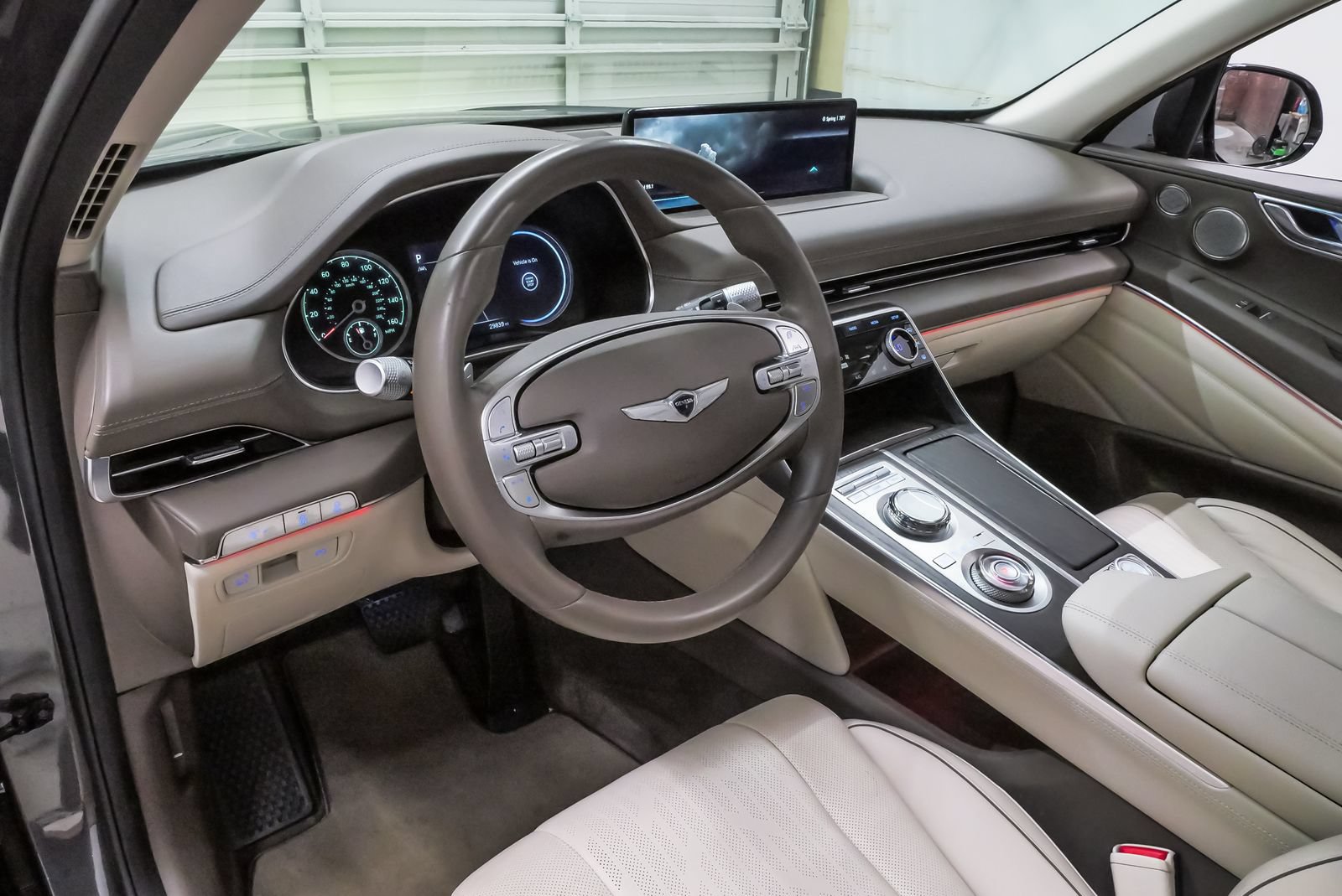 Certified 2023 Genesis GV80 3.5T Advanced + AWD/4WD image 2