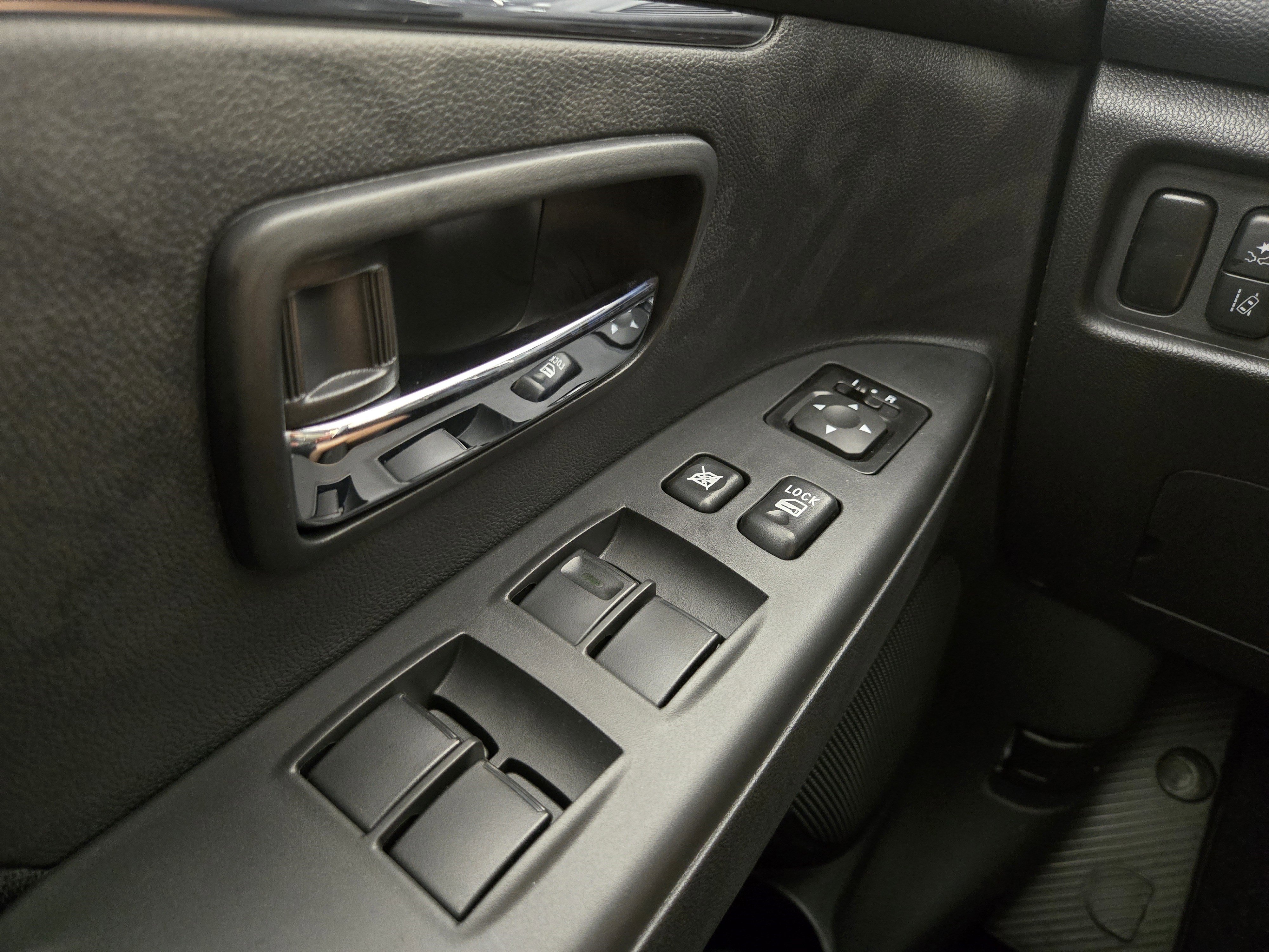 New 2025 Mitsubishi Outlander Sport ES image 26