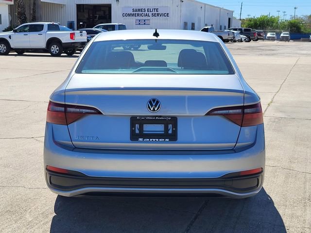 Used 2024 Volkswagen Jetta S image 18