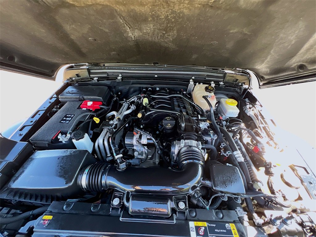 Used 2022 Jeep Wrangler Unlimited Sahara w/ LED Lighting Group image 30