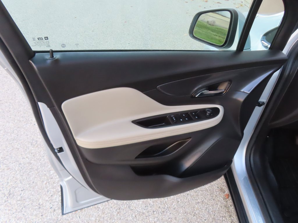 Used 2019 Buick Encore Essence w/ Safety Package II image 29