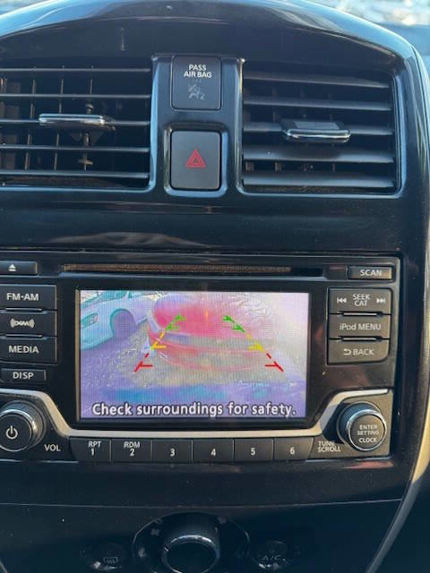 Used 2017 Nissan Versa Note SV image 46