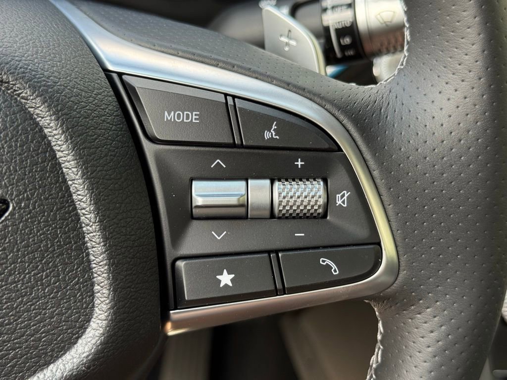 Used 2026 Genesis G70 2.5T Prestige RWD image 28