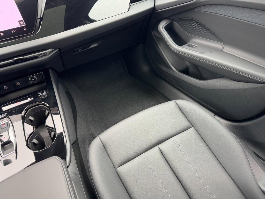 Used 2025 Audi A5 2.0T Premium w/ Convenience Package image 15