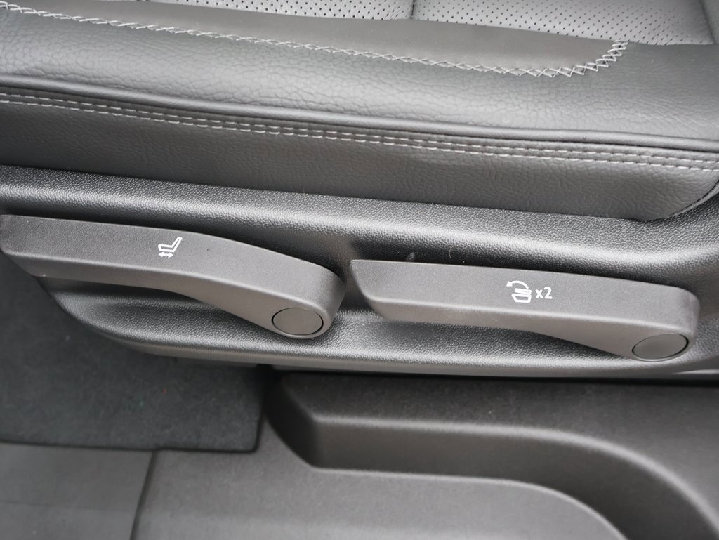 New 2026 GMC Yukon Denali image 29