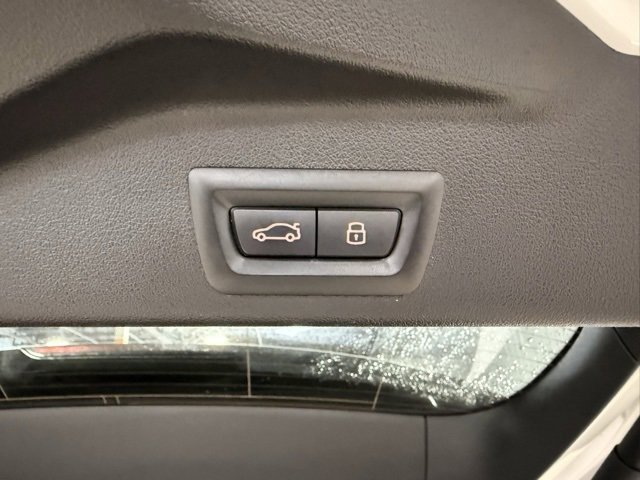 Used 2024 BMW X5 xDrive40i image 39