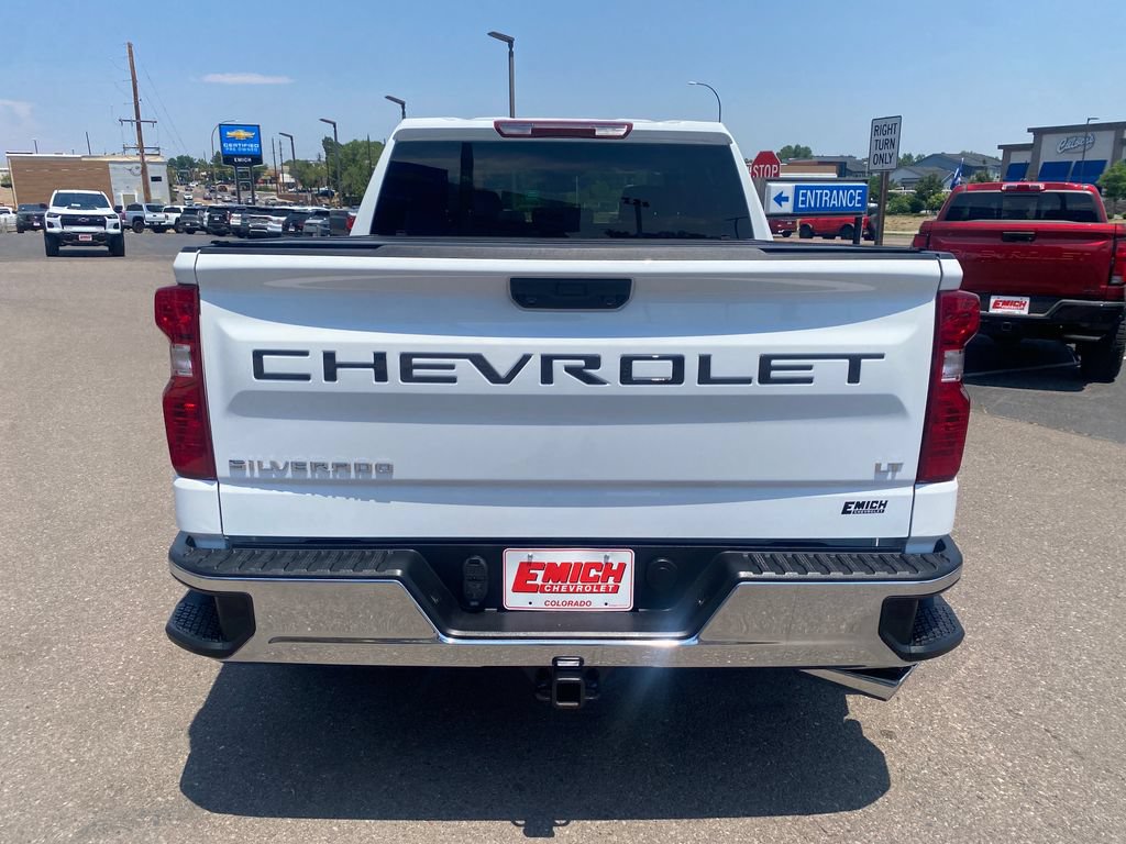 Used 2025 Chevrolet Silverado 1500 LT AWD/4WD image 4
