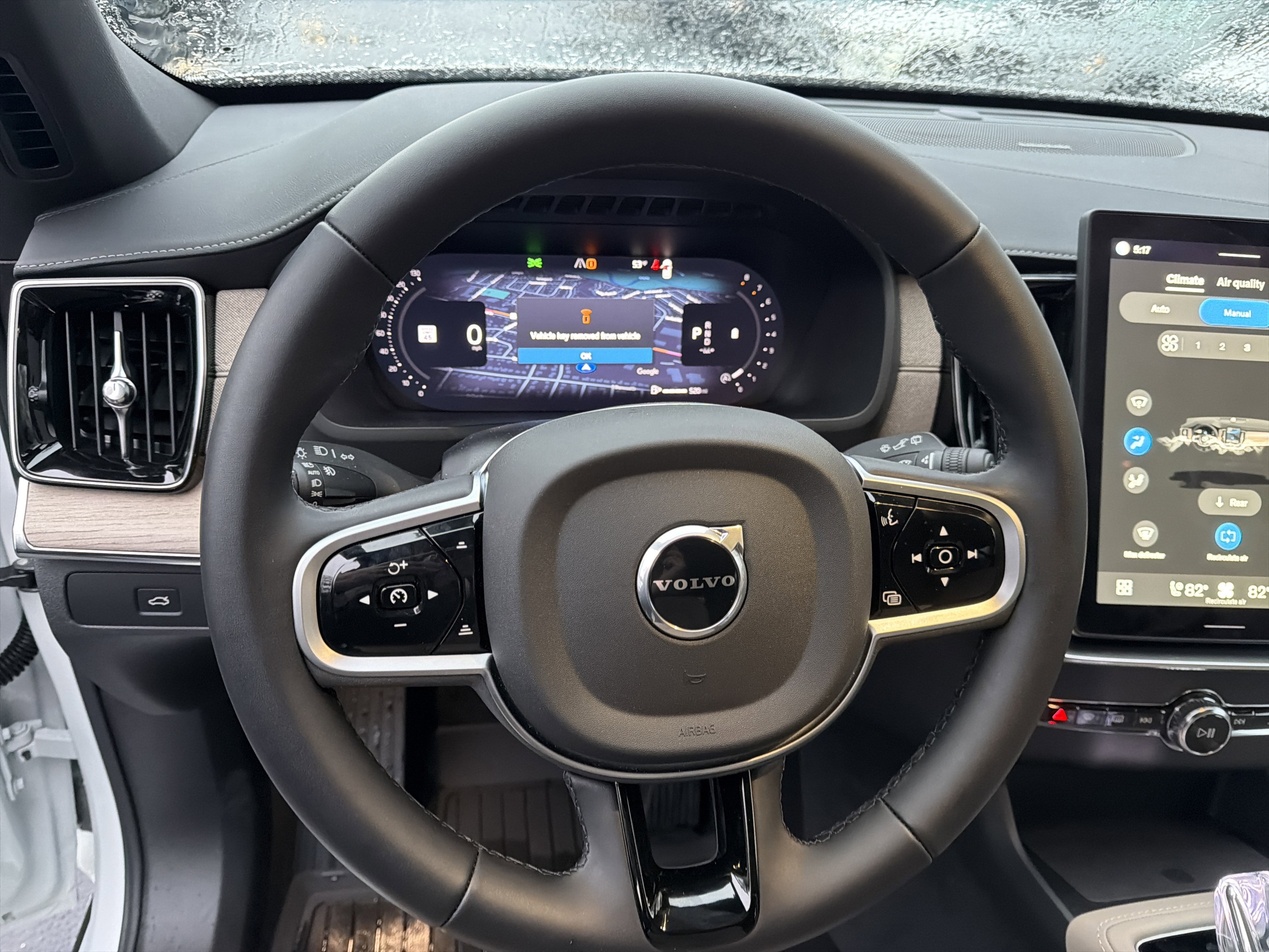 Used 2026 Volvo XC90 B6 Plus w/ Protection Package Premier AWD/4WD image 19