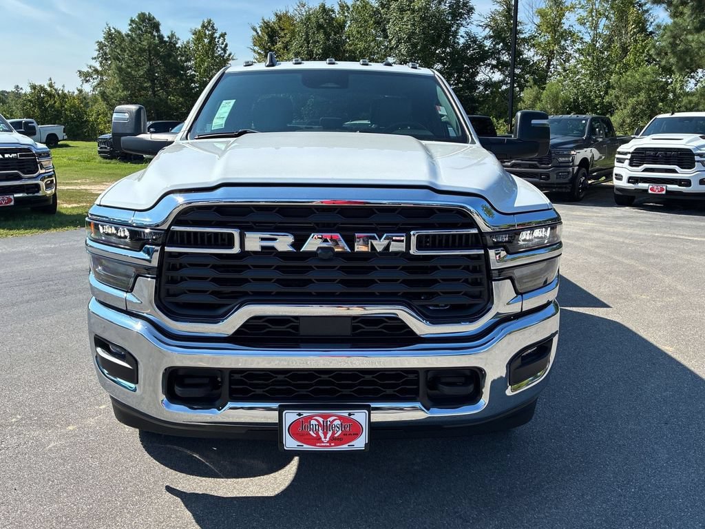 New 2026 RAM 3500 Tradesman w/ Chrome Appearance Group A AWD/4WD image 9