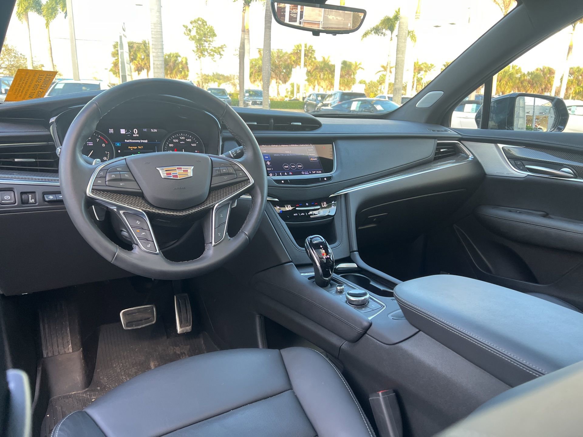Used 2023 Cadillac XT5 Sportv w/ Technology Package image 16