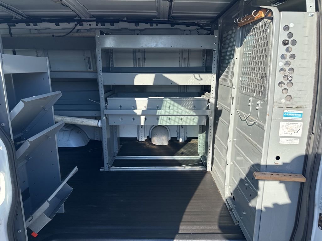 Certified 2015 Chevrolet Express 2500 image 19