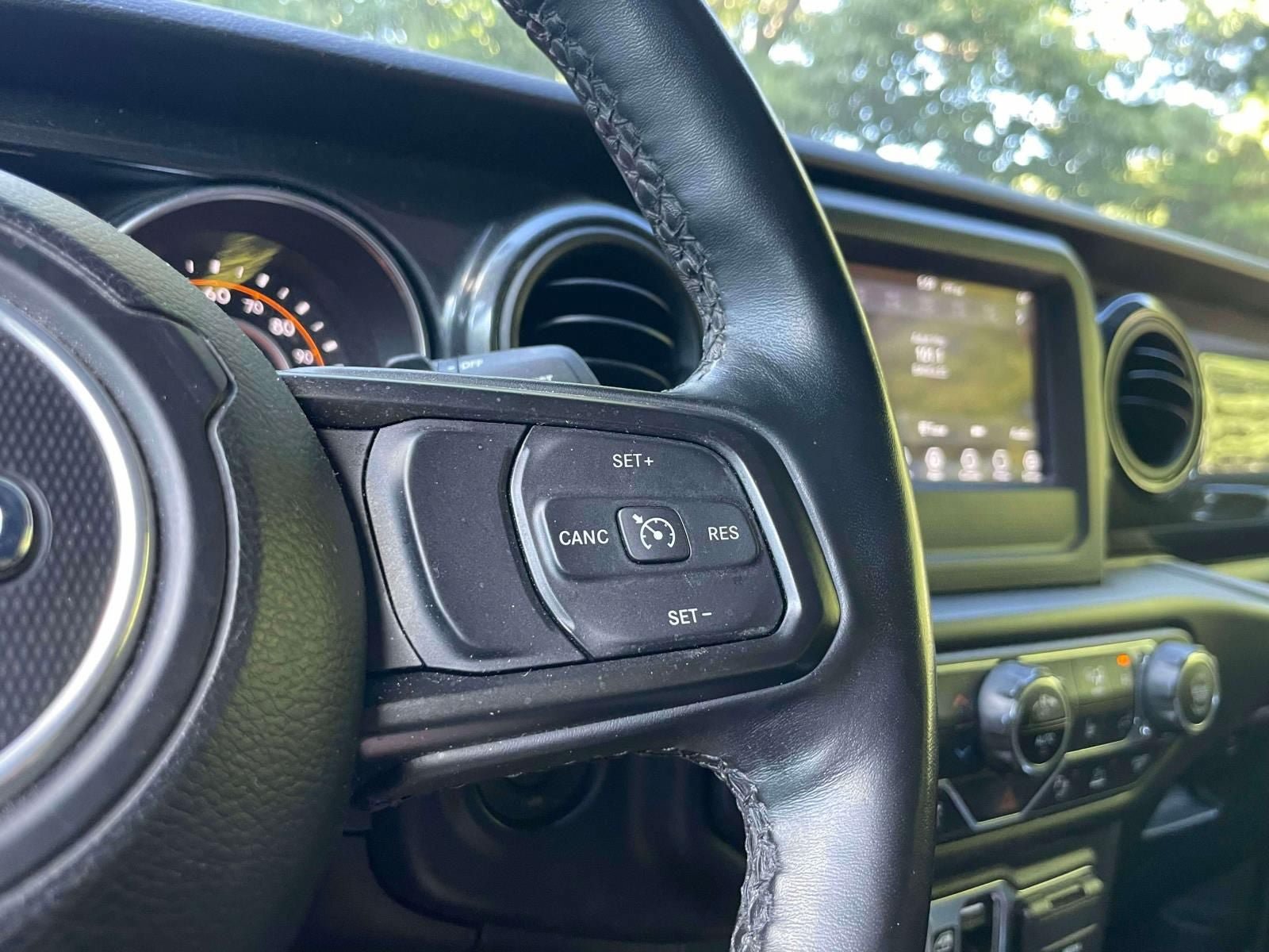 Used 2022 Jeep Wrangler Unlimited Sport AWD/4WD image 19