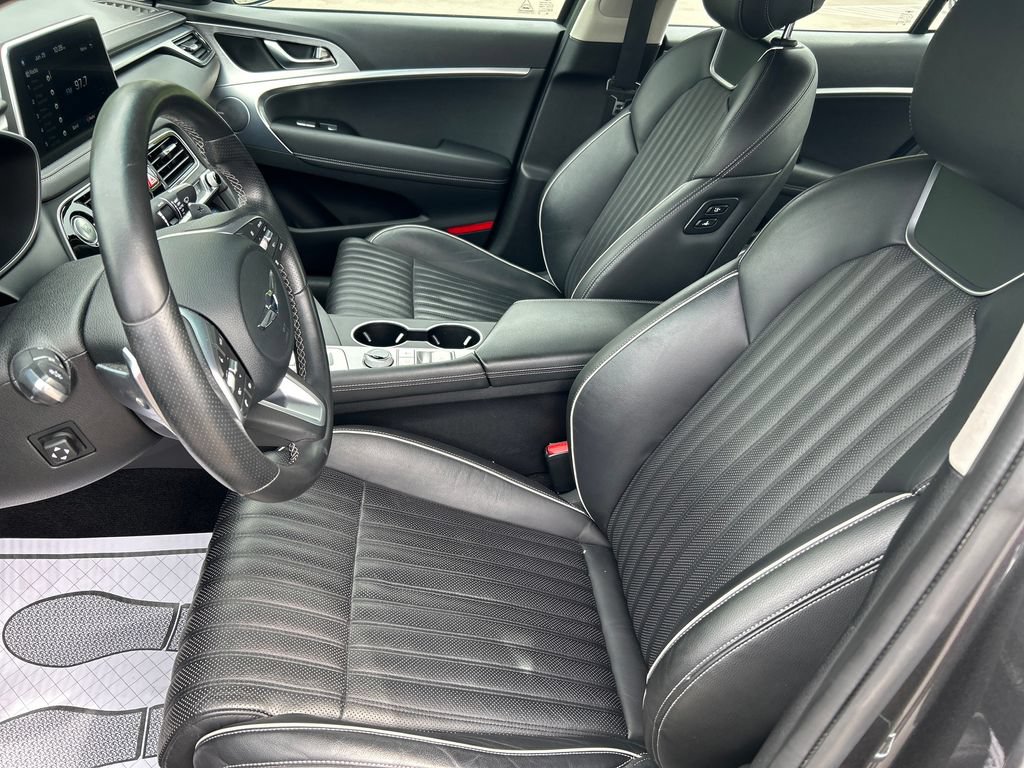 Used 2021 Genesis G70 3.3T AWD/4WD image 11