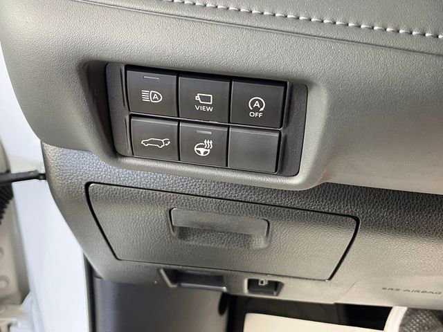 Used 2023 Toyota Highlander Platinum AWD/4WD image 15